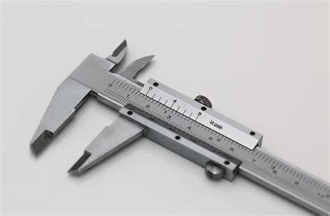 measuring tools for metal fabrication|tools to measure length precisely.